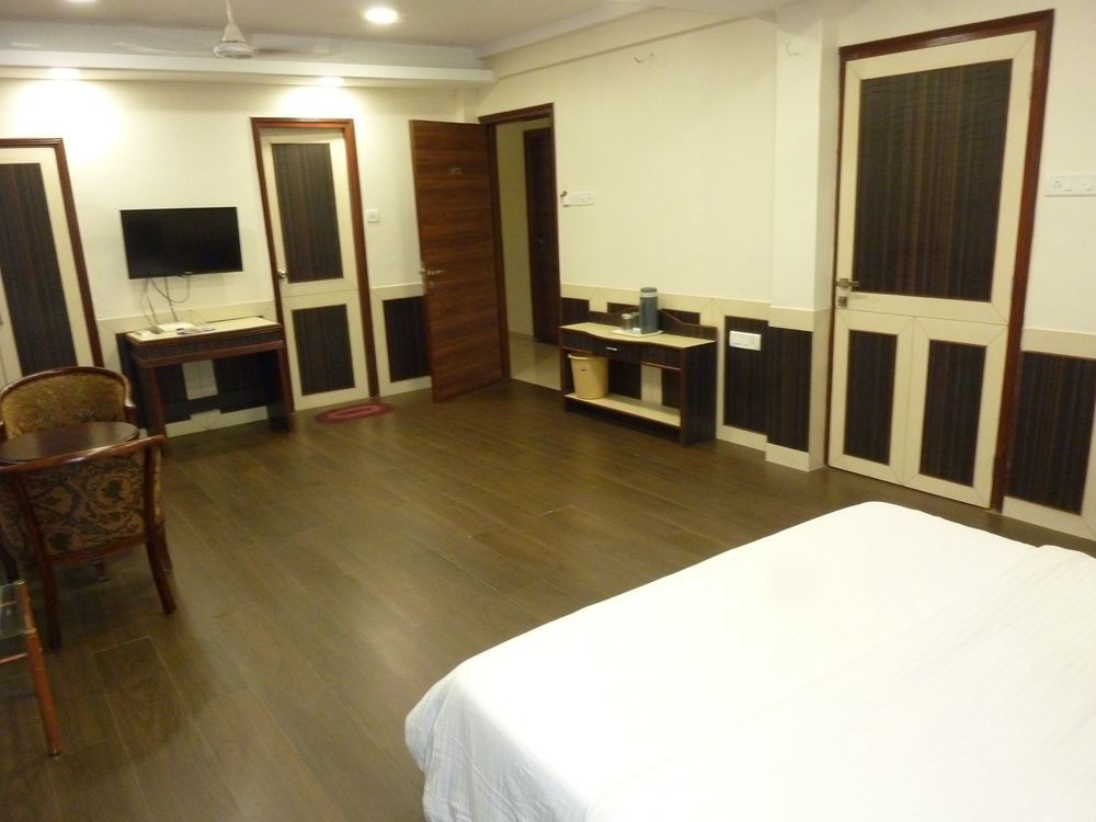 Hotel City Point Dadar Bombay Extérieur photo