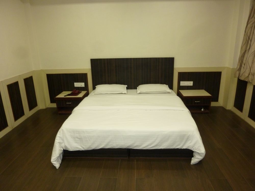 Hotel City Point Dadar Bombay Extérieur photo